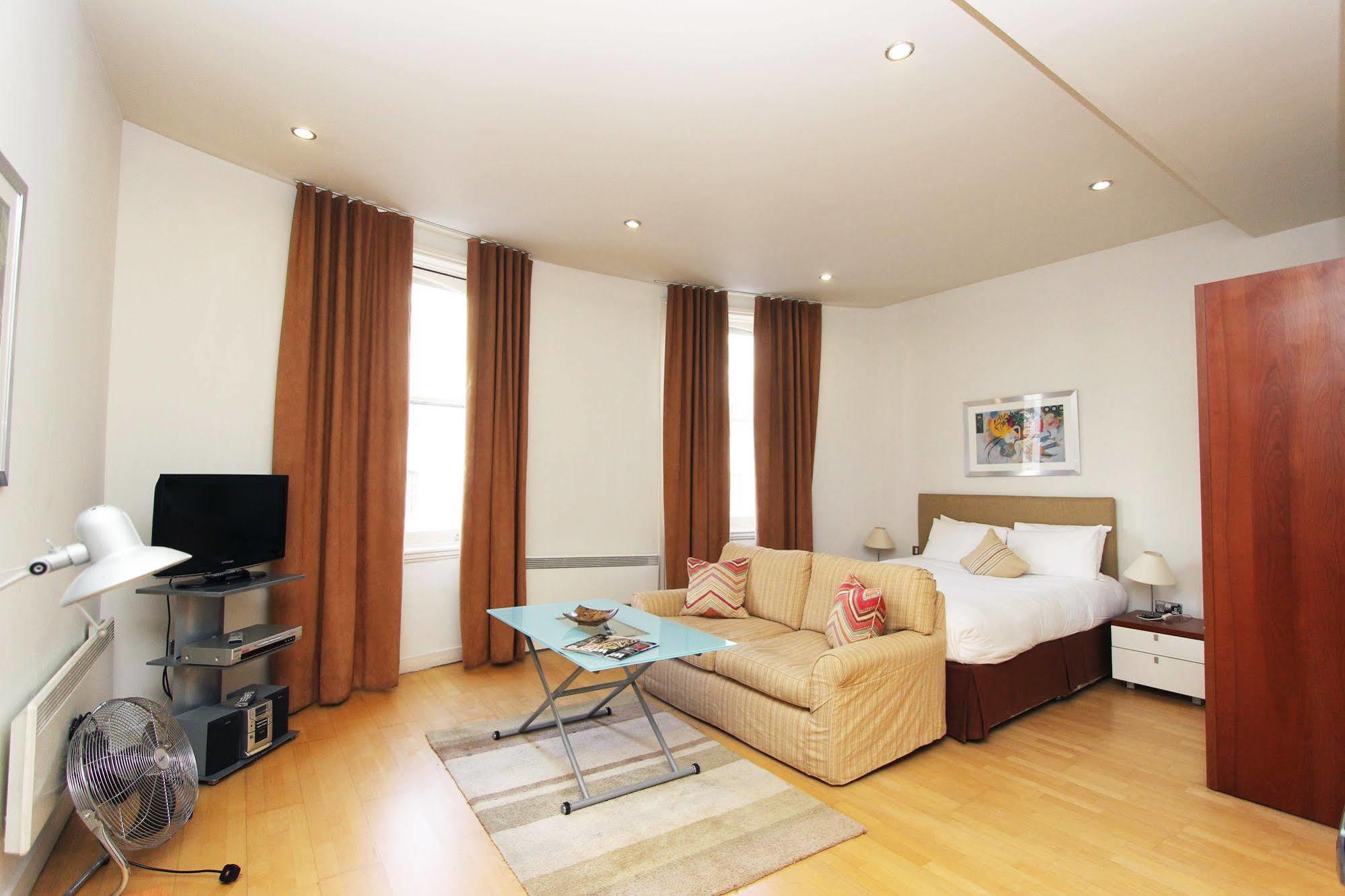 Princes Square Apartments London Exteriör bild